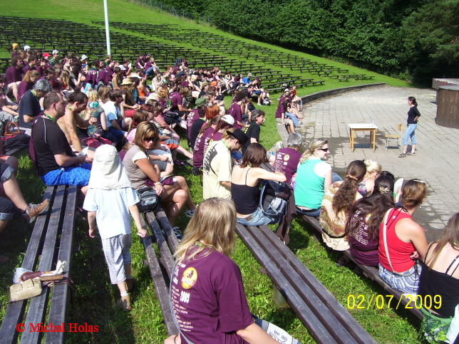 016  Pravideln  ka doro n   kolen  po adatel 